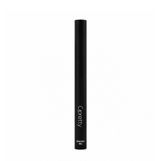 A black cylindrical makeup remover tube with white vertical text reading 'Cpretty' and 'REMOVER 40ML' near the bottom, centered on a plain white background.