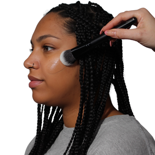 OPRETTY OB2 FOUNDATION BRUSH IN USE 