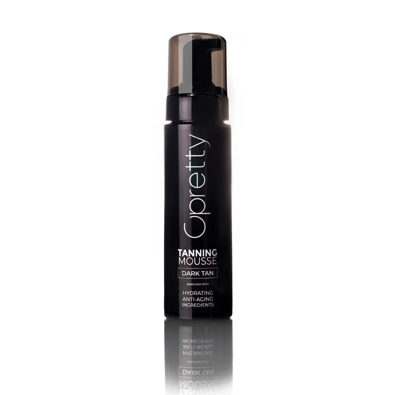 "Opretty dark fake tan mousse application"